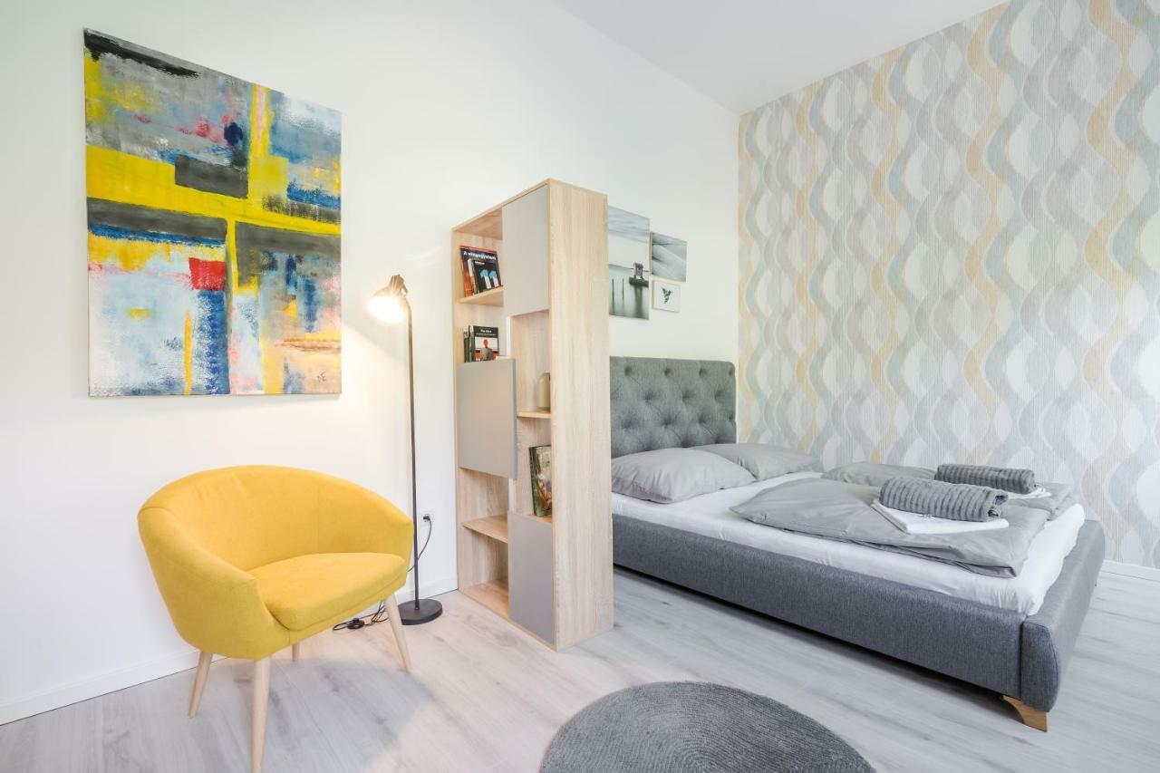 Bpr Color Fusion Home With A/C Budapeşte Dış mekan fotoğraf