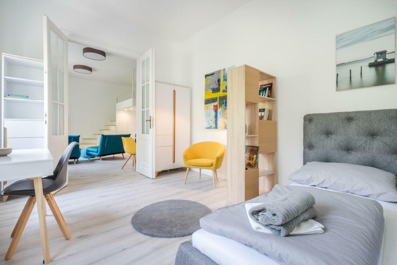 Bpr Color Fusion Home With A/C Budapeşte Dış mekan fotoğraf
